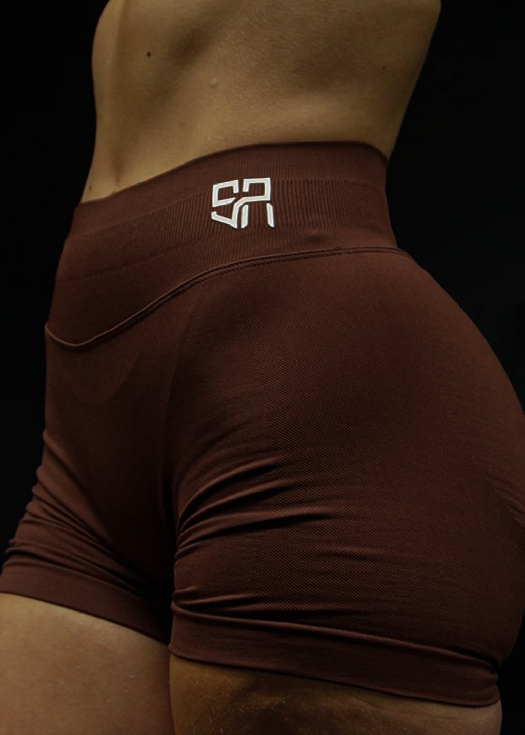 Dynamic Seraphic Short Brown